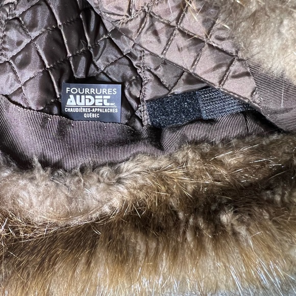 Fourrures Audet Furs Beaver Fur Suede Hat - Picture 10 of 10